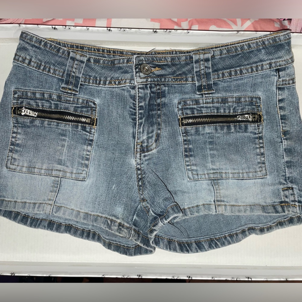 - Vintage y2k angels jeans shorts size 9